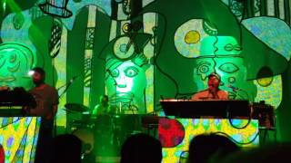 Bagels in Kiev; Animal Collective live