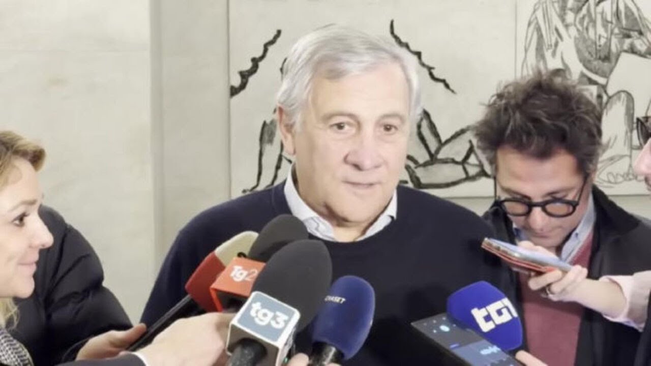 Attacco in Iran, Tajani: "Nessun italiano coinvolto in Iran e nel Golfo"