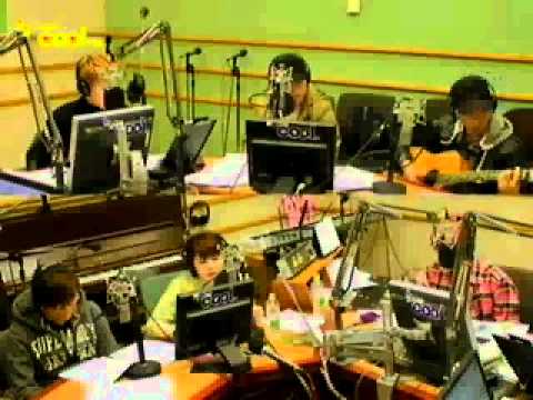 111201 Sukira - Beige singing Because Of  You & Jungmo guitar