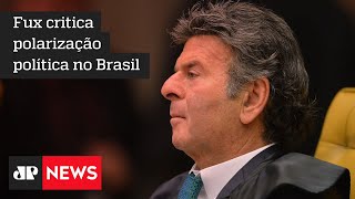 ‘Desprestígio’ do Supremo é causado por políticos que jogam problemas para a Corte, diz Fux