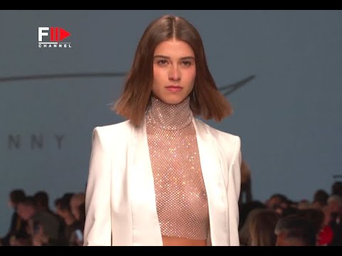 GENNY Fall 2022 Milan - Fashion Channel