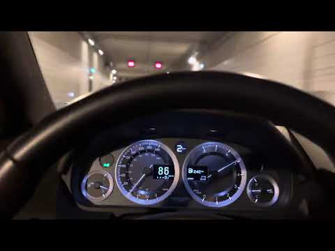 Aston Martin Rapide S V12 in Tunnel -AMAZING NOISE! Aston Martin Rapide S glory
