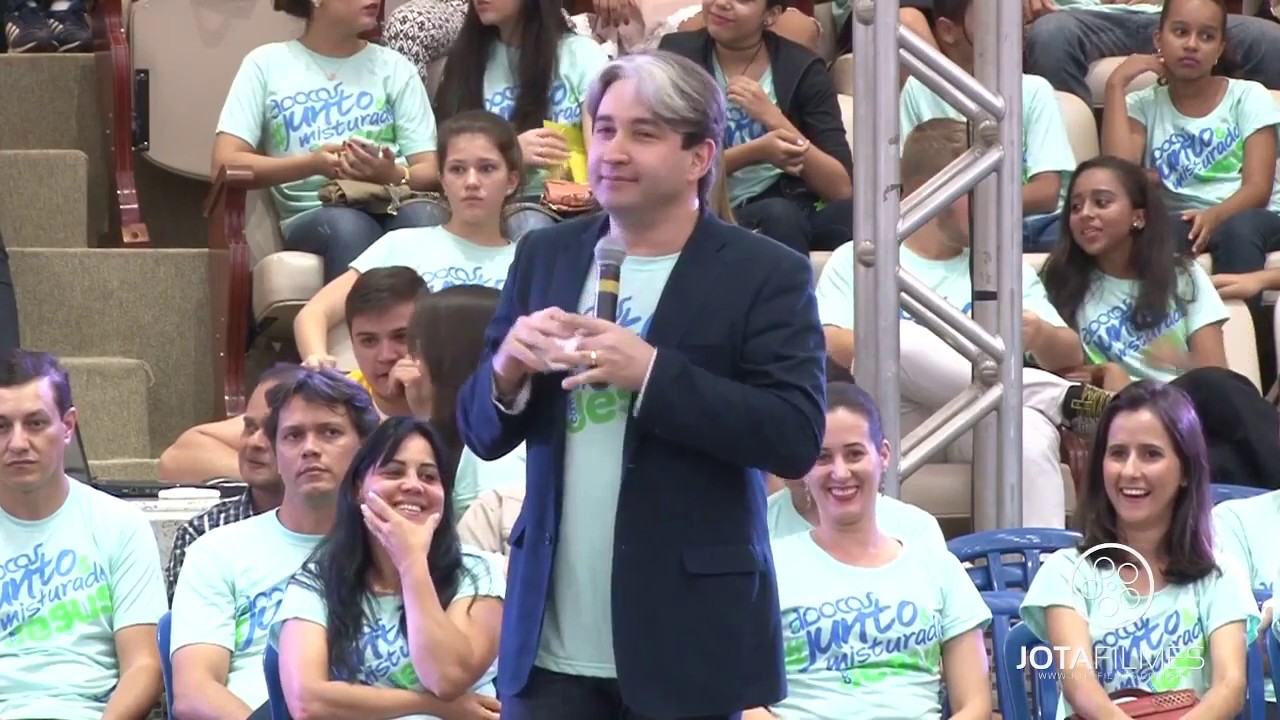 A ESCRAVA DE NAAMÃ - PR MAC ANDERSON