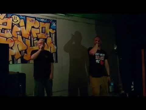 Suicidal - Ne Diraj ft. Target (live)