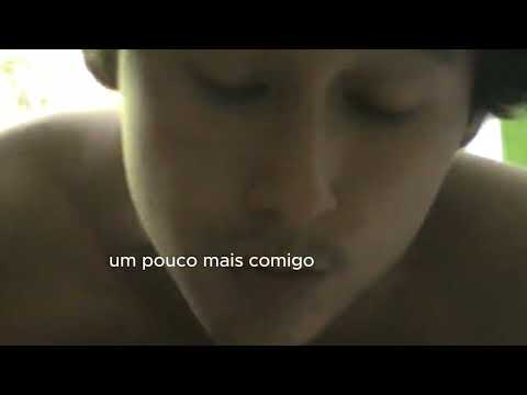 sózin em um quarto bonito