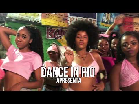 MC REBECCA - SENTO COM TALENTO  (COREOGRAFIA DANCE IN RIO)