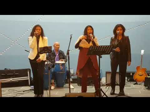 Ruth Haumahu - I am not alone (22-09-'18 Gereja D'ter)