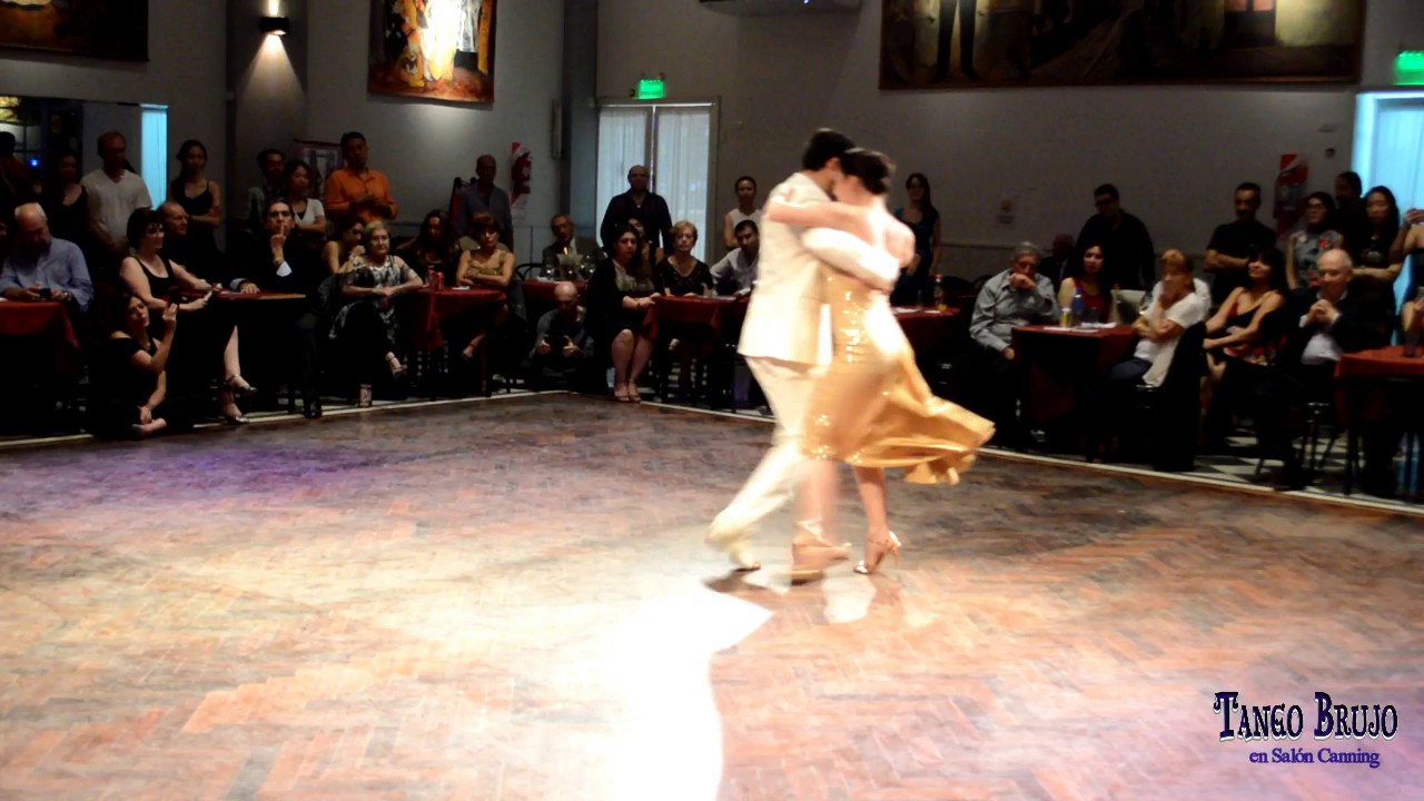 Ines Muzzopappa & Demián García en Tango Brujo - Salón Canning!!! 3/4