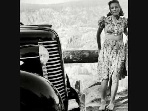 In The Blue Of Evening ~ Tommy Dorsey & His Orchestra  (1943)