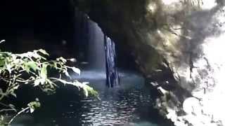 preview picture of video 'Natural Bridge, Springbrook National Park 22/6/2014'