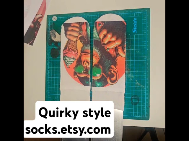 Vídeo relacionado con AGRIMONY Divertidos calcetines con diseño de sándwich de desayuno y panqueques en caja para hombres, mujeres y adolescentes - Calcetines novedosos de comida, regalos para rellenar calcetines navideños