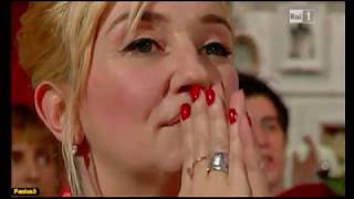 Loredana Bertè e Mia Martini nel 2011 cantano ancora insieme (Stiamo come stiamo)