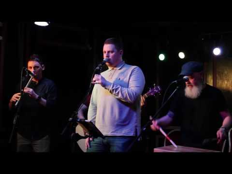 Kelly's Men - 'Beeswing'