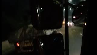 Download lagu YURO VS HINO 500 AKSES PERJALANAN MALAM mp3