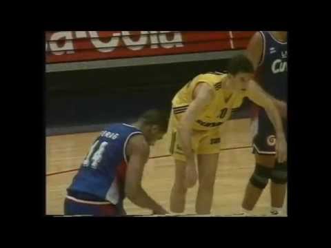 Oostende - Cuva Houthalen: 99-72 (10de speeldag 1994-1995)