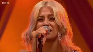 1. Pixie Lott - Fake (BBC Summer Social)