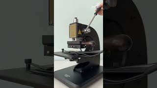Download lagu Maxita EC-27 Stamping Machine Demo: Hot Stamping on Leather Wallet #jinglin #leathercraft  #hotfoil mp3