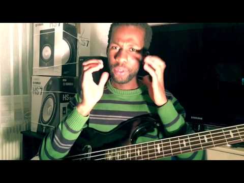 Je vous montre Comment Improviser à la guitare basse