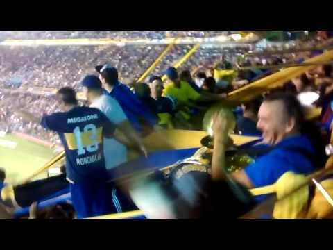 "La hinchada de Boca LA12" Barra: La 12 • Club: Boca Juniors