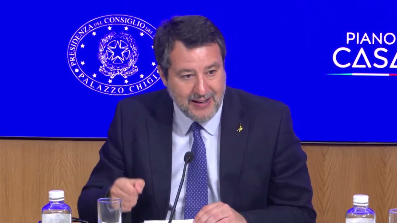 IL MINISTRO SALVINI: "PIANO CASA: RECUPERO DI 60.000 ALLOGGI POPOLARI ENTRO UN ANNO"