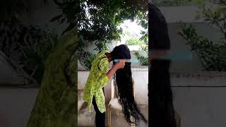 Download lagu Natural oiled long hair combing mp3