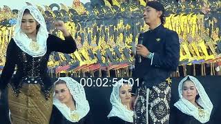 Download lagu SIGAR - NIKEN SALINDRI - CAKRA BUDAYA mp3 Download lagu SIGAR - NIKEN SALINDRI - CAKRA BUDAYA mp3
