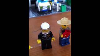 preview picture of video 'PoLiSEr I LegO (del 2)'