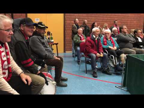 Irre: Mega-Stimmung in der Tischtennis-Bezirksoberliga beim Derby