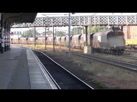Freightliner 66605 Coal Train passing Doncaster
