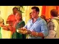 Salman Khan celebrates Ganesh Chaturthi - YouTube