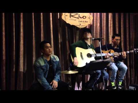 Vết Mưa - Thành Nam The Voive ( LIVE ) - Rio Cafe & Bar.