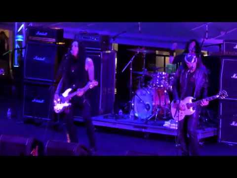 Kiss Kruise VII - "Bruce & Bob Kulick" - Wouldn't You Like To Know Me (Live)(2017)