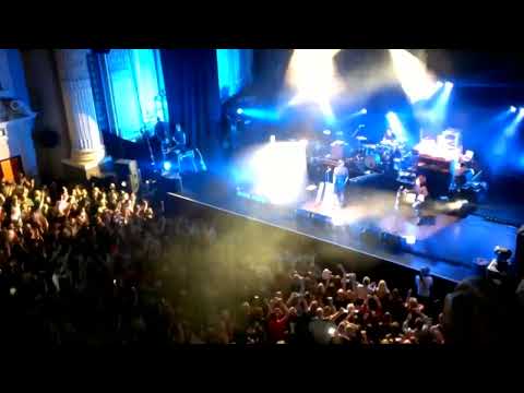20 Dignity - Deacon Blue Live @ Usher Hall, Edinburgh, 2012-10-08 [MultiCam]