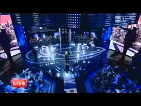 Patty Pravo canta live "e dimmi che non vuoi morire" a  i migliori anni della nostra vita 04/11/11