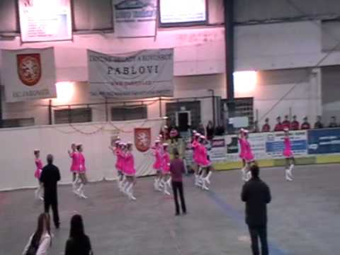 Mažoretky Panenky Hranice - Vicemistr ČR 2013, MAC Jaroměř, defilé