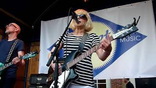 Bettie Serveert - Tom Boy  @ Record Store Day  - Velvet Music Amersfoort (2/5)