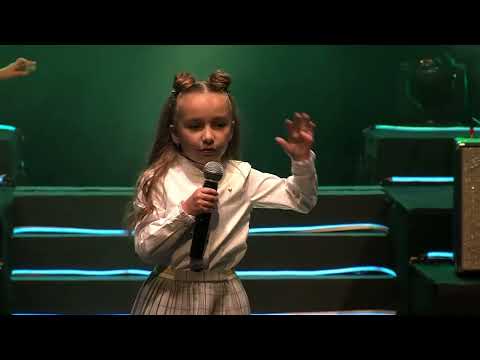 VESELO STURCE 2022 - Marija Mitreva - Busavata azbuka (Official Festival Video ©2022)