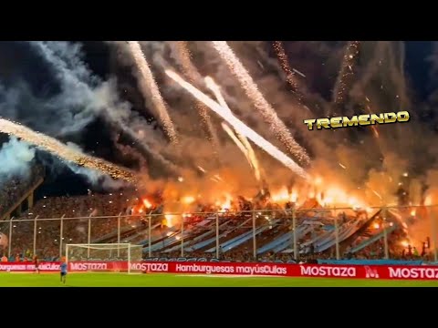"Reacción Belgrano 2 vs Talleres 2 /recibimiento" Barra: Los Piratas Celestes de Alberdi &bull; Club: Belgrano