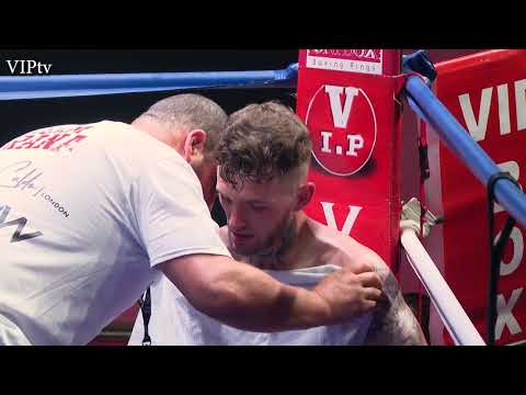 James Francis v Jamie Quinn at Liverpool's Olympia 9th July 2022