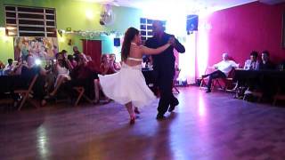 12 anos Tango Baires - Adriano Silva e Mary Hokazono