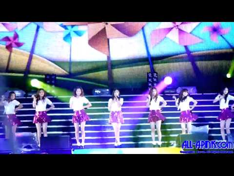 [FANCAM] 110814 A Pink - I Don't Know Remix @ United Cube Concert
