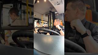 FREUNDLICHE KIDS. . . höflich und respektvoll. - #KIDS #BUSFAHRER #RESPEKT