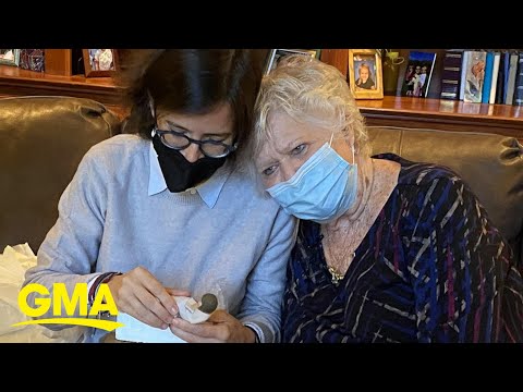 Woman tracks down her 1st-grade teacher from over 40 years ago for emotional reunion l GMA