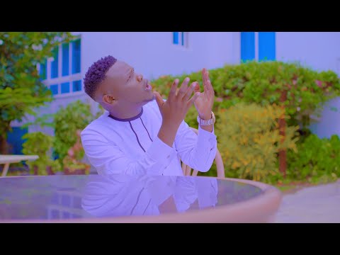 Kiana Kia Muruthi | Moseh Worshipper | Official 4K Video| SMS Skiza 69810812 to 811 #kikuyusongs