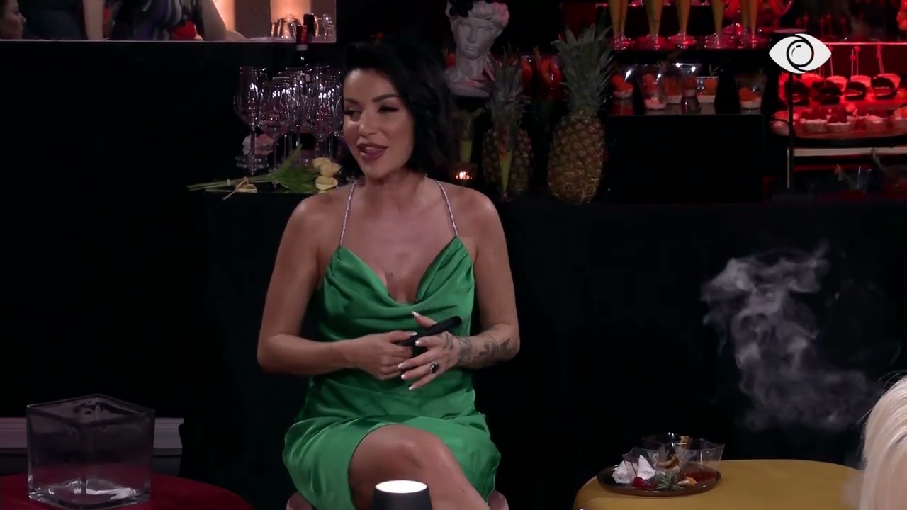 Roza rrëfen si gjuajti një mashkull në Greqi: Më shijoi shumë në pamje, por doli i lidhur