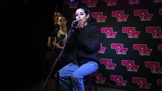 Maggie Lindemann - Friends Go [ACOUSTIC]