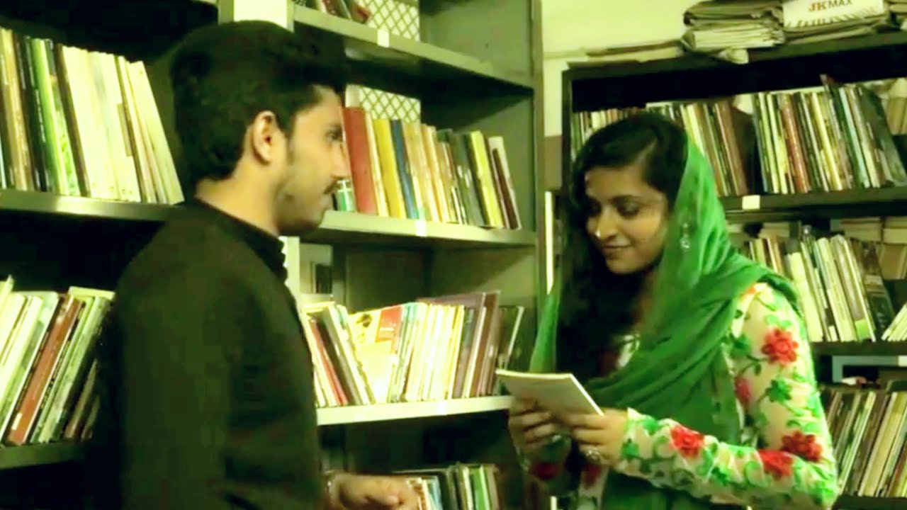 Mohabhathin Urumal/Irulil Ithal Viriyum Lyrics | Malayalam Album Song