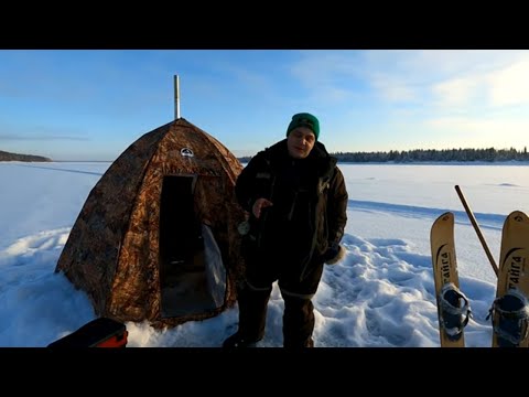 Фото Она пришла в палатку ВСЯ В КРОВИ / Зимняя рыбалка в палатке / Ловим сига и хариуса