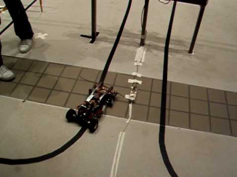 Slinger på racerbanen i DTU RoboCup