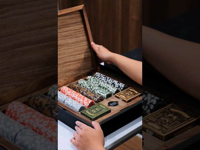 Vídeo relacionado con POKER CHIP SHOP GIANT GREEN ROULETTE FELT BAIZE CLOTH LAYOUT LARGE PLAYING AREA 180cm by 90cm